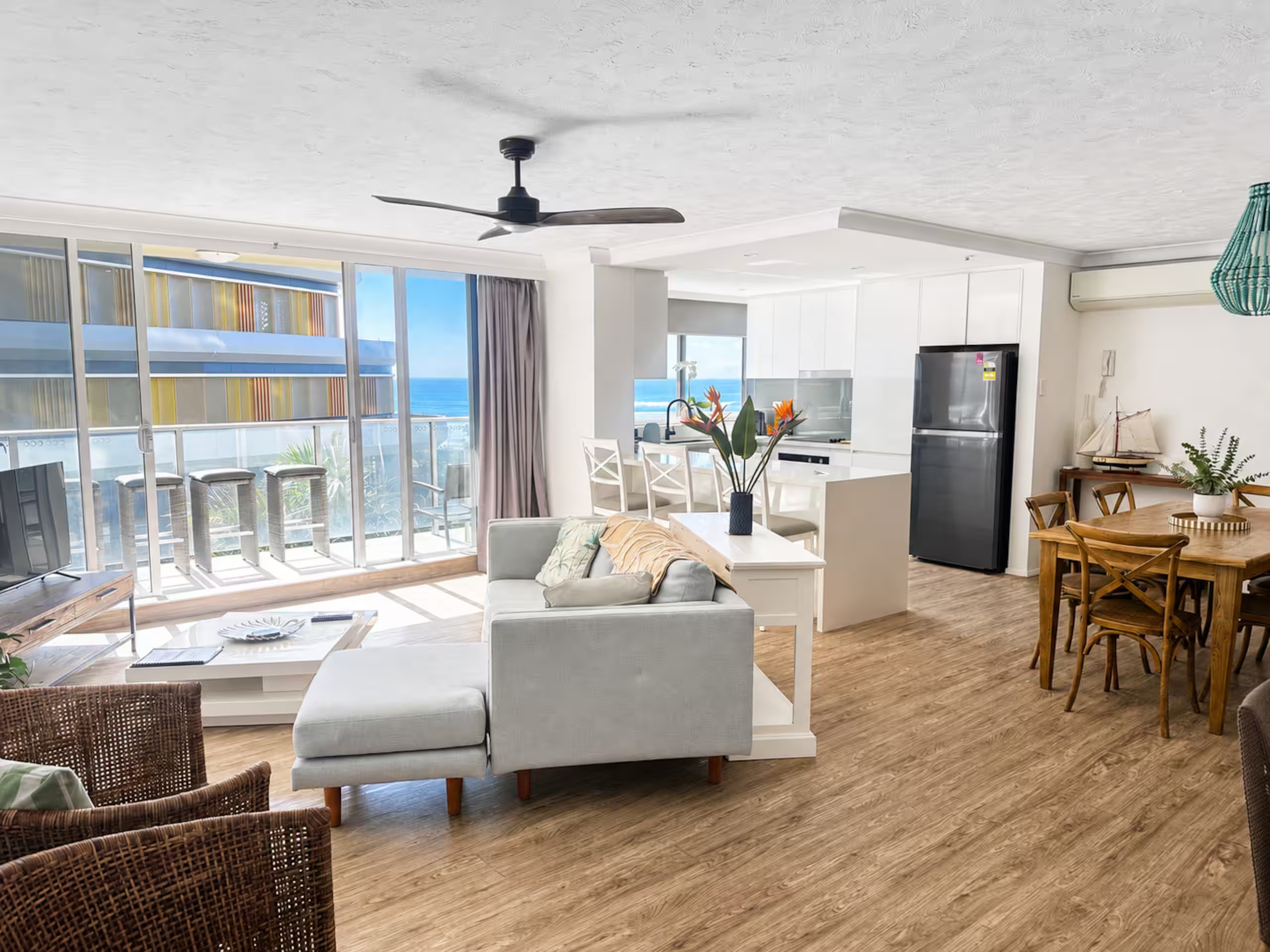 Hi Surf beachfront apartment, Surfers Paradise